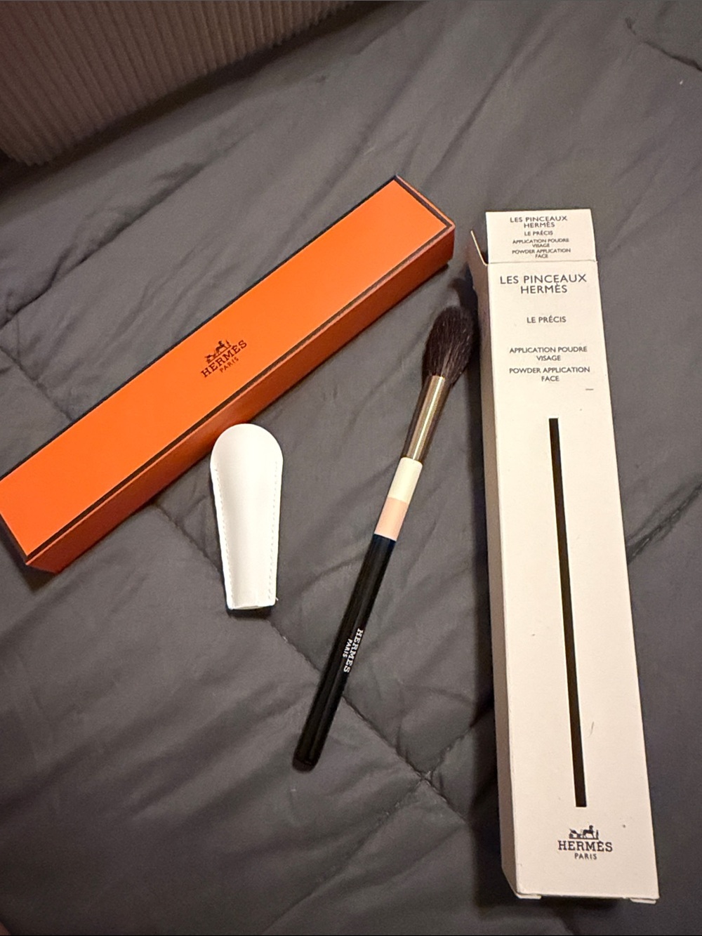 Les Pinceaux Hermes Le Précis Powder Face Brush - Brown Brand New w/ Box